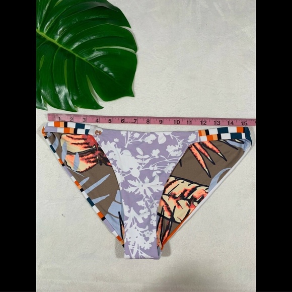NEW $68 Maaji Scape of Love Reversible Bikini‎ Bottoms [SZ Large ] - Picture 2 of 8
